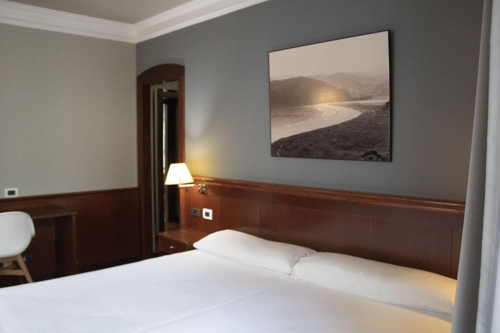 Hotel Alda El Suizo فيرول المظهر الخارجي الصورة