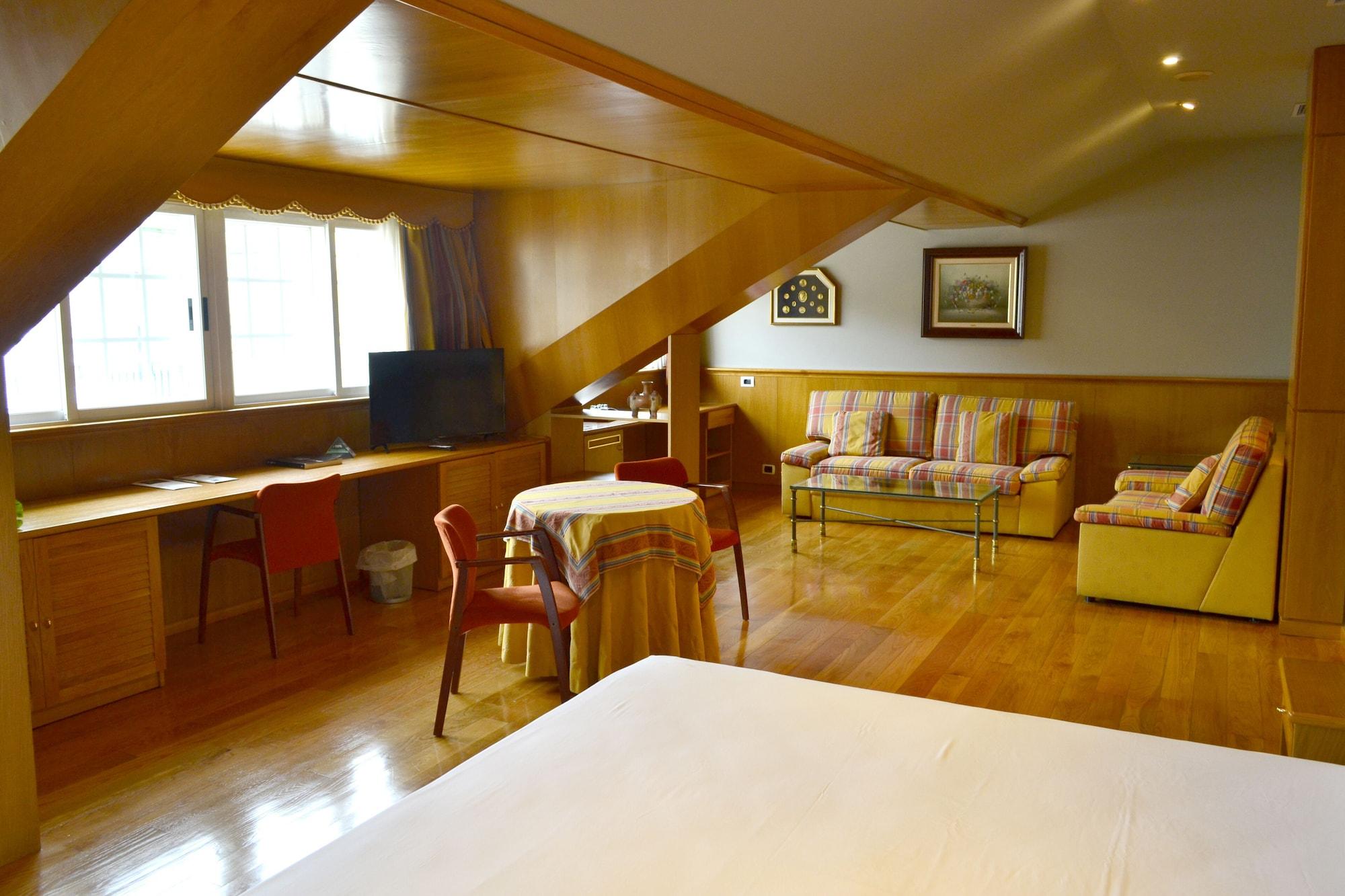 Hotel Alda El Suizo فيرول المظهر الخارجي الصورة